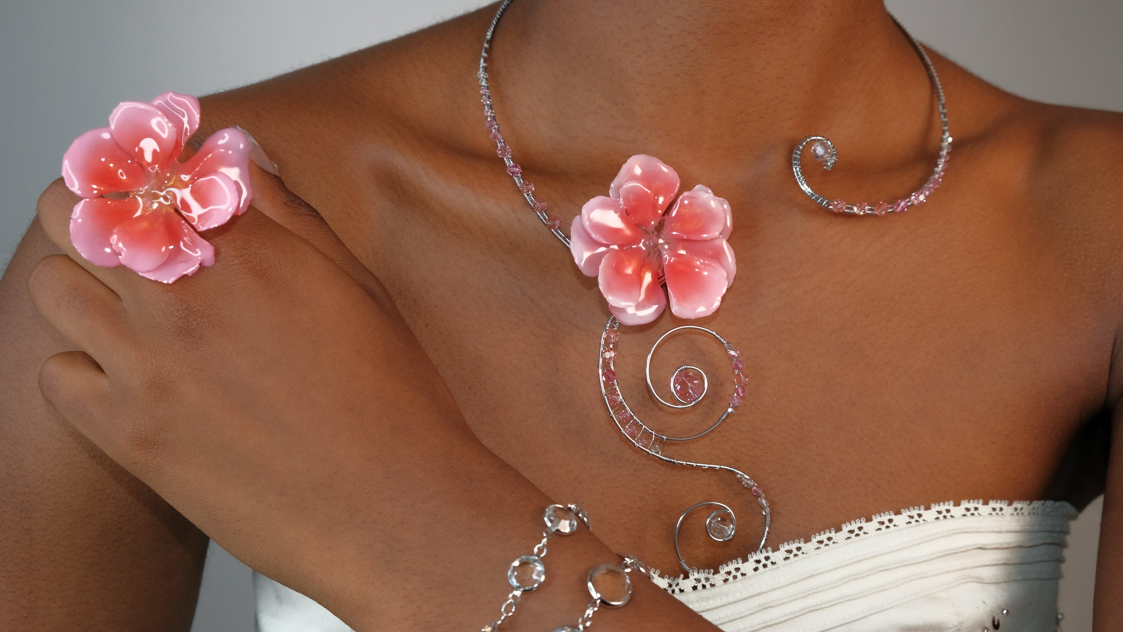 Short Necklaces